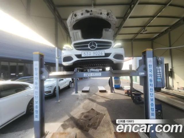 Mercedes-Benz C-Класс 2014 thumb 7
