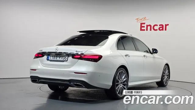 Mercedes-Benz E-Класс 2022 thumb 2