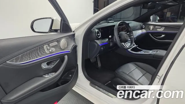 Mercedes-Benz E-Класс 2022 thumb 10