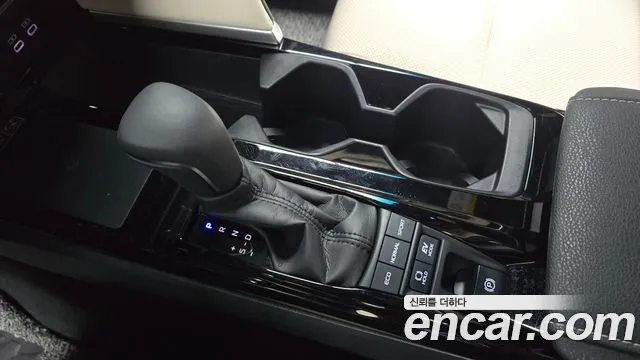 Toyota Camry 2026 thumb 8