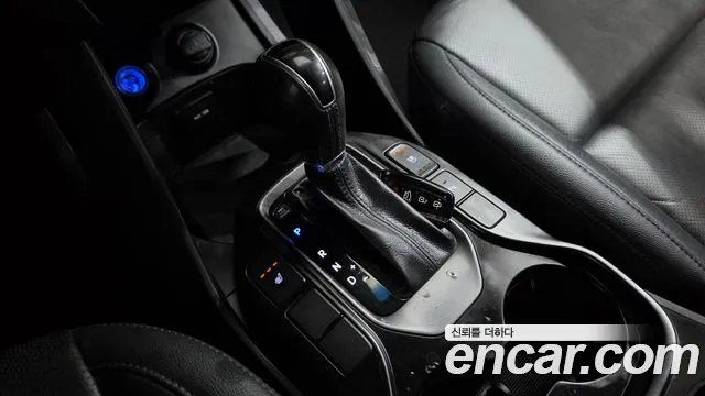 Hyundai Santa Fe 2014 thumb 9
