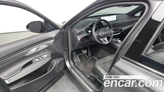 Genesis GV70 2022 thumb 10