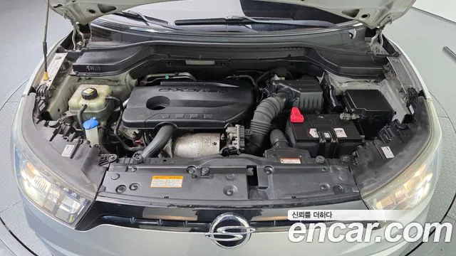KG_Mobility_Ssangyong TIBOLI 2016 thumb 6