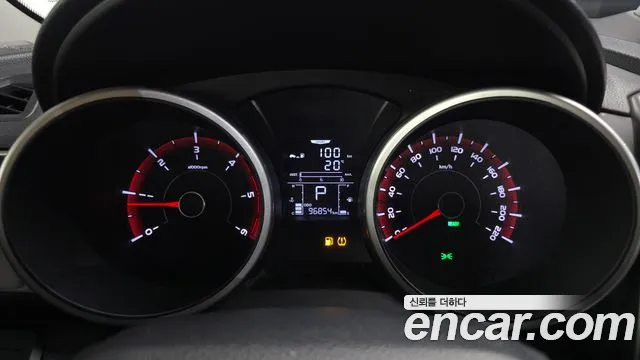 KG_Mobility_Ssangyong TIBOLI 2016 thumb 8