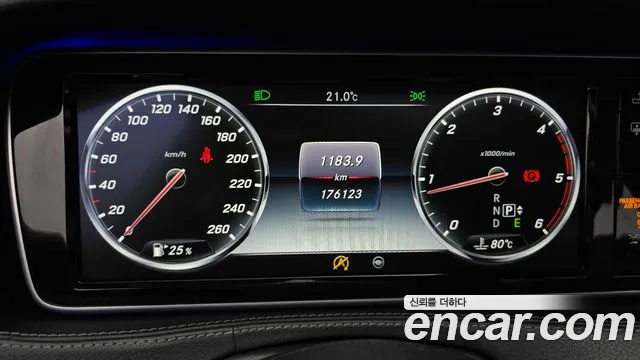 Mercedes-Benz S-Класс 2015 thumb 8