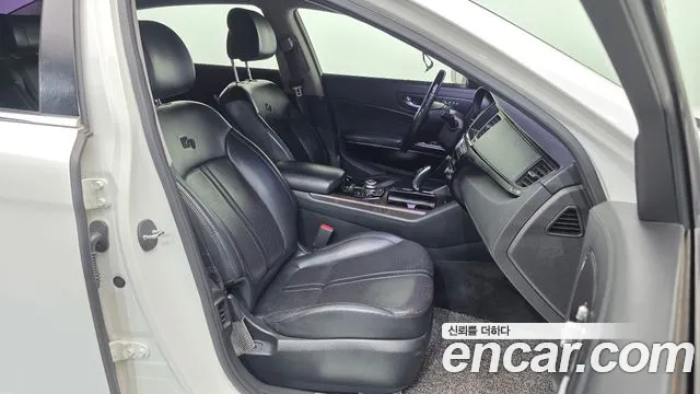 Kia K9 2012 thumb 11