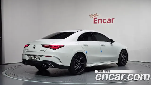 Mercedes-Benz CLA 2023 thumb 2