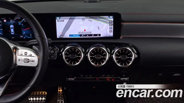 Mercedes-Benz CLA 2023 thumb 12