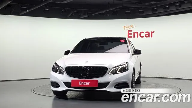 Mercedes-Benz E-Класс 2016 thumb 3