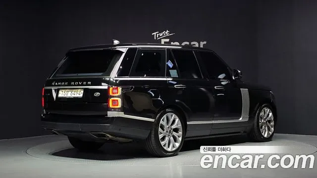Land Rover Range Rover 2018 thumb 2