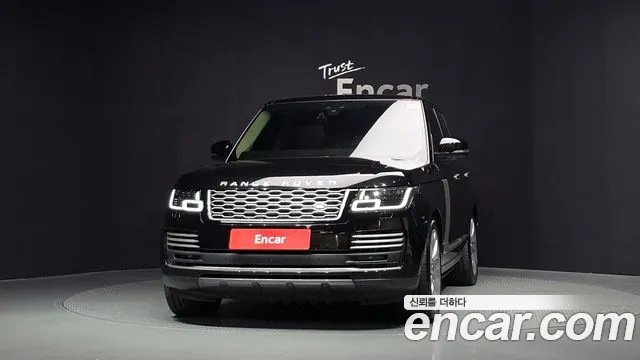 Land Rover Range Rover 2018 thumb 3