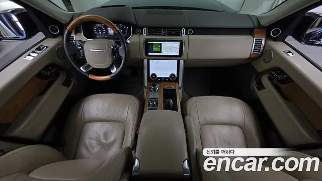 Land Rover Range Rover 2018 thumb 7