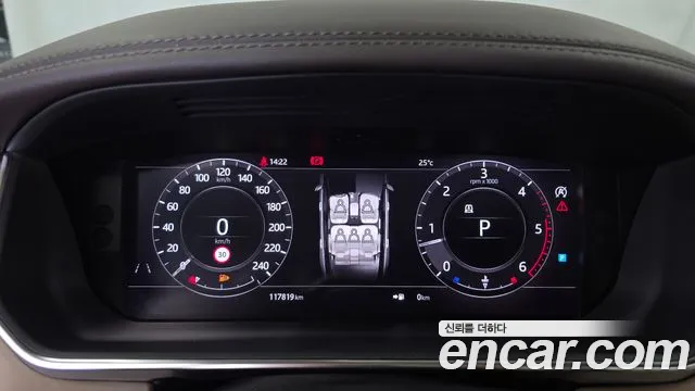 Land Rover Range Rover 2018 thumb 8