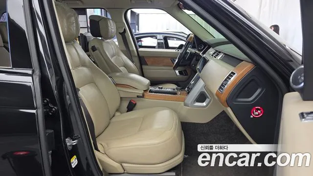 Land Rover Range Rover 2018 thumb 12