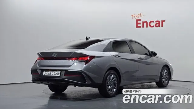 Hyundai Avante 2023 thumb 2