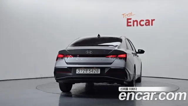 Hyundai Avante 2023 thumb 4