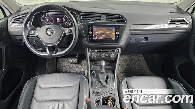 Volkswagen Tiguan 2018 thumb 7