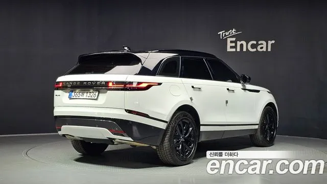 Land Rover Range Rover Velar 2025 thumb 2