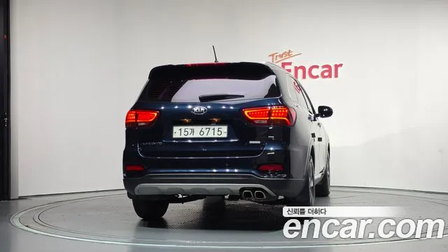 Kia Sorento 2019 thumb 4