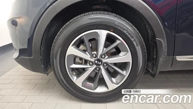 Kia Sorento 2019 thumb 5
