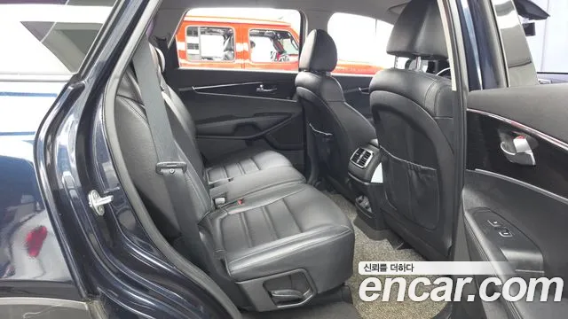 Kia Sorento 2019 thumb 12