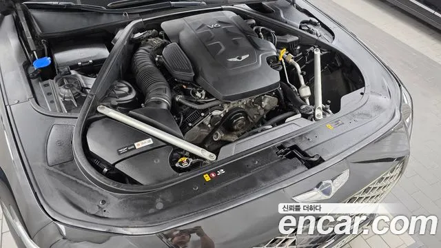 Genesis G90 2019 thumb 6
