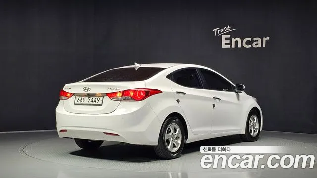 Hyundai Avante 2012 thumb 2