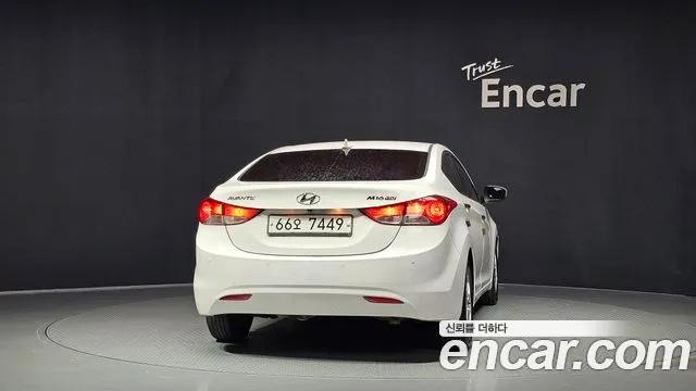 Hyundai Avante 2012 thumb 4