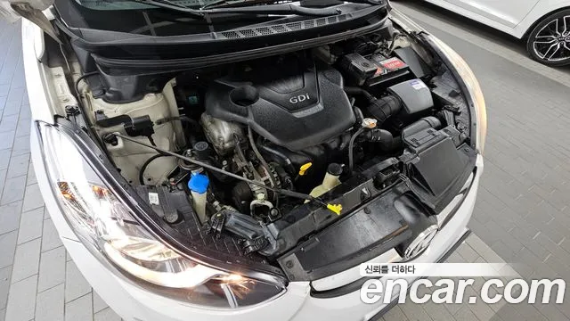Hyundai Avante 2012 thumb 6