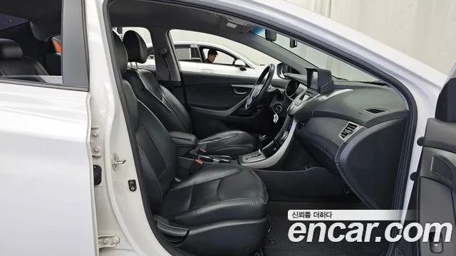 Hyundai Avante 2012 thumb 11