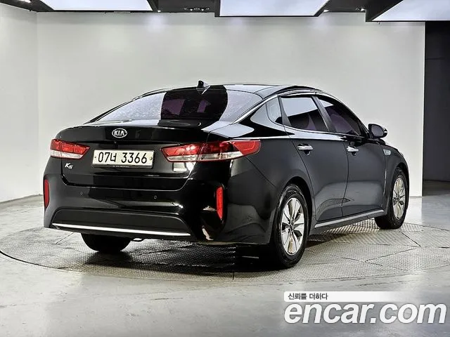 Kia K5 2017 thumb 2