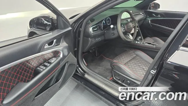 Genesis G70 2024 thumb 10
