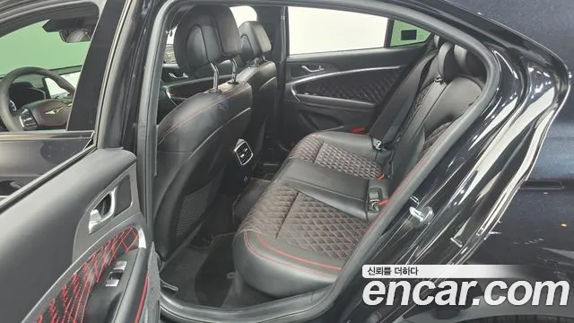 Genesis G70 2024 thumb 11