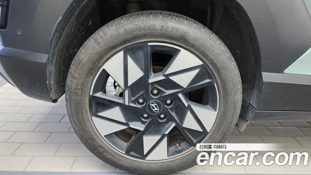 Hyundai Kona 2023 thumb 5