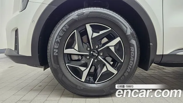 Kia Sorento 2023 thumb 4