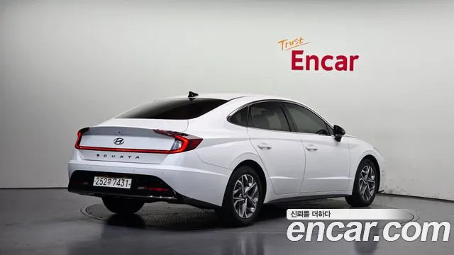 Hyundai Sonata 2022 thumb 2