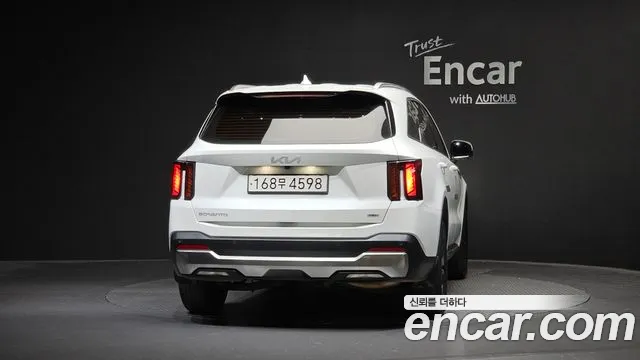 Kia Sorento 2023 thumb 3