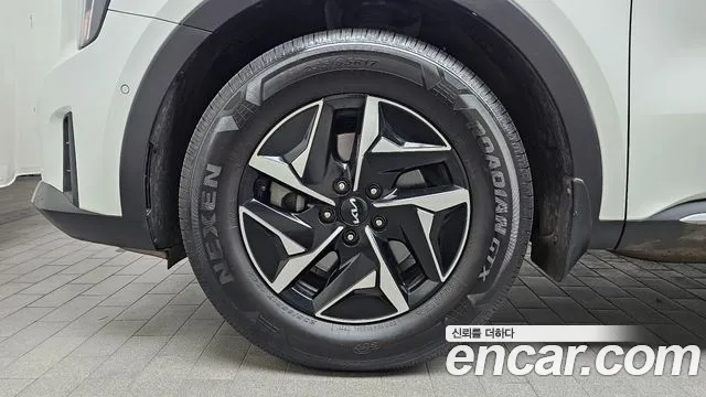 Kia Sorento 2023 thumb 4