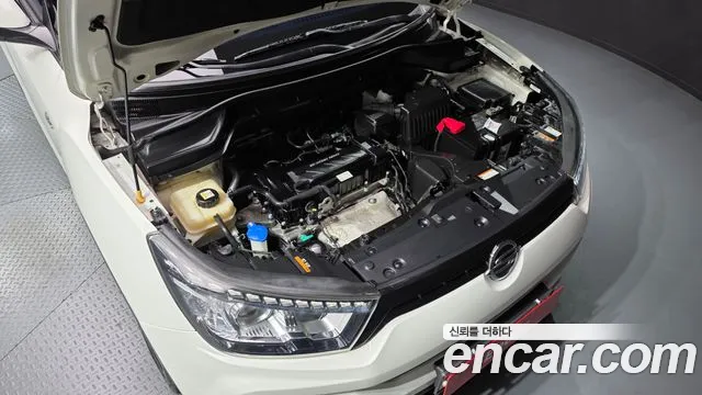 KG_Mobility_Ssangyong TIBOLI 2018 thumb 6