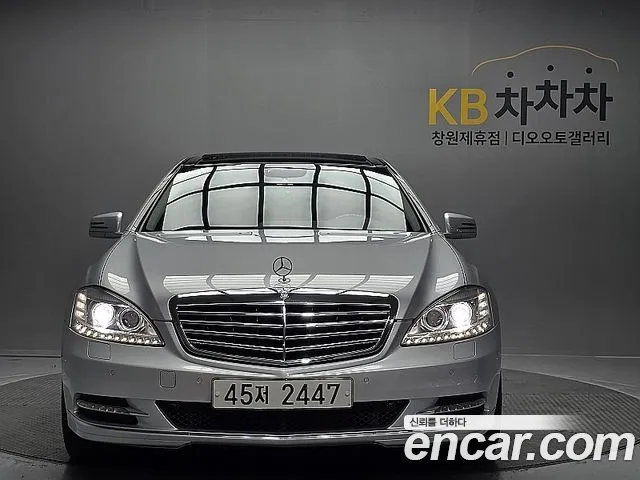 Mercedes-Benz S-Класс 2011 thumb 2