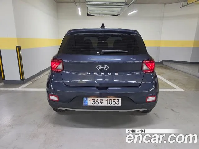 Hyundai Venue 2022 thumb 4