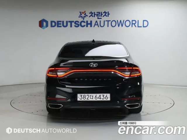 Hyundai Grandeur 2017 thumb 4
