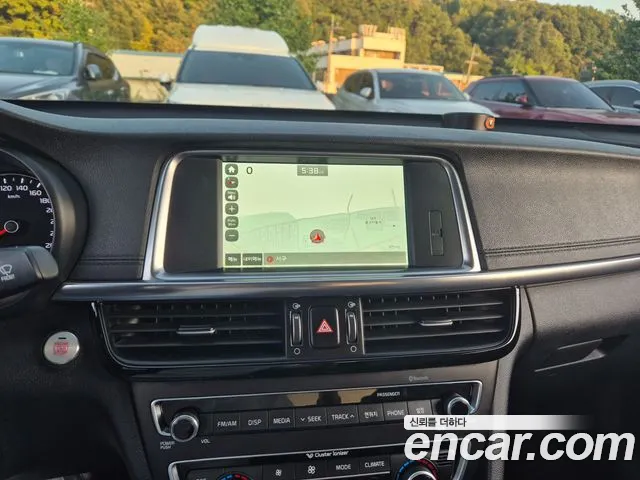 Kia K5 2017 thumb 9