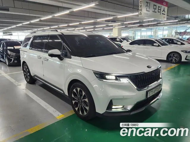 Kia Carnival 2020 thumb 2