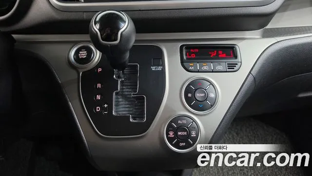 Kia Ray 2018 thumb 8