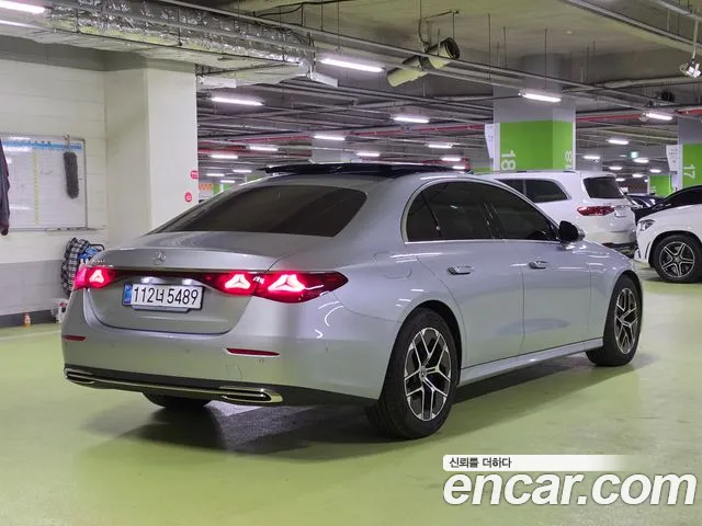 Mercedes-Benz E-Класс 2025 thumb 5