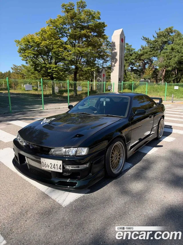 Nissan Silvia 1994 thumb 11