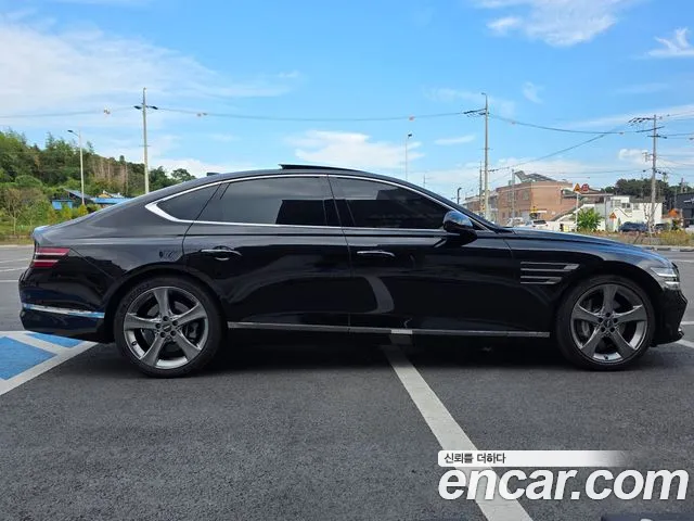 Genesis G80 2021 thumb 9
