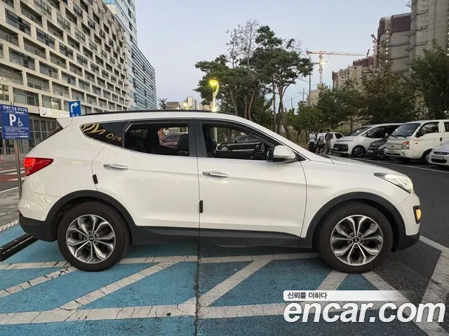 Hyundai Santa Fe 2014 thumb 2