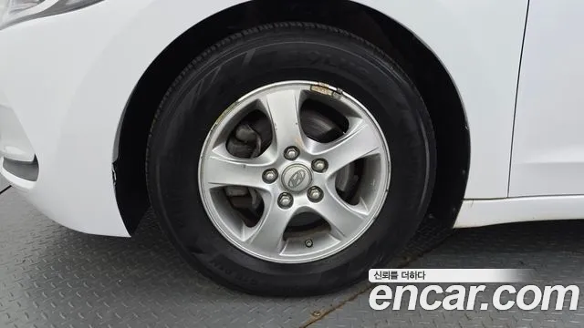 Hyundai Avante 2018 thumb 5